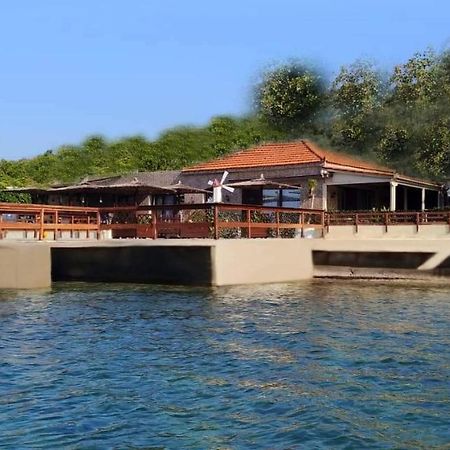 Stone Villa Inside Sea- Kids'Land Platanidia المظهر الخارجي الصورة