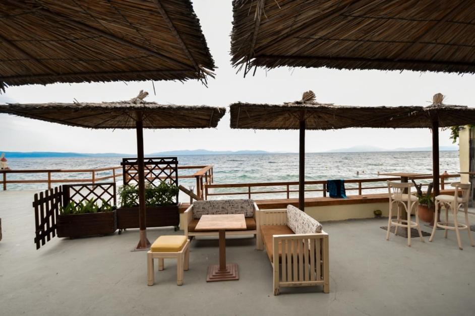 Stone Villa Inside Sea- Kids'Land Platanidia المظهر الخارجي الصورة
