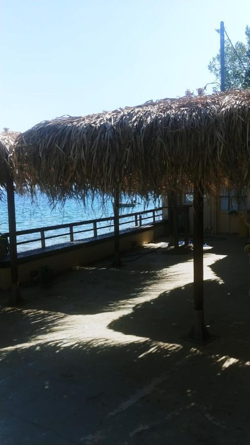 Stone Villa Inside Sea- Kids'Land Platanidia المظهر الخارجي الصورة